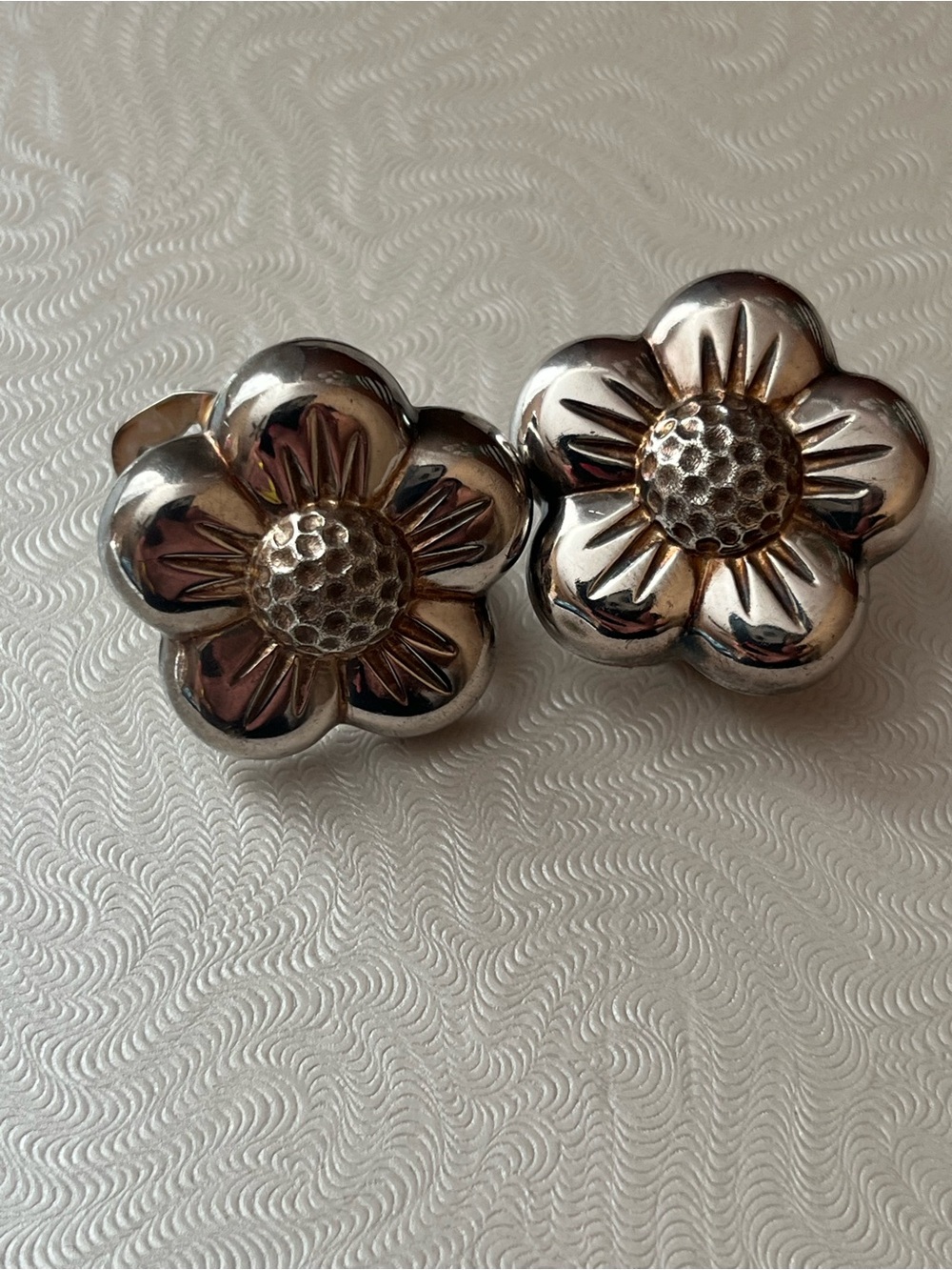 Sterling Silver Flower Stud Earrings - Silver Floral Design